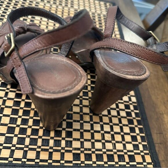 Banana Republic Brown Leather Wooden Platform Heels Sandals Women’s Size 8 - Picture 11 of 13